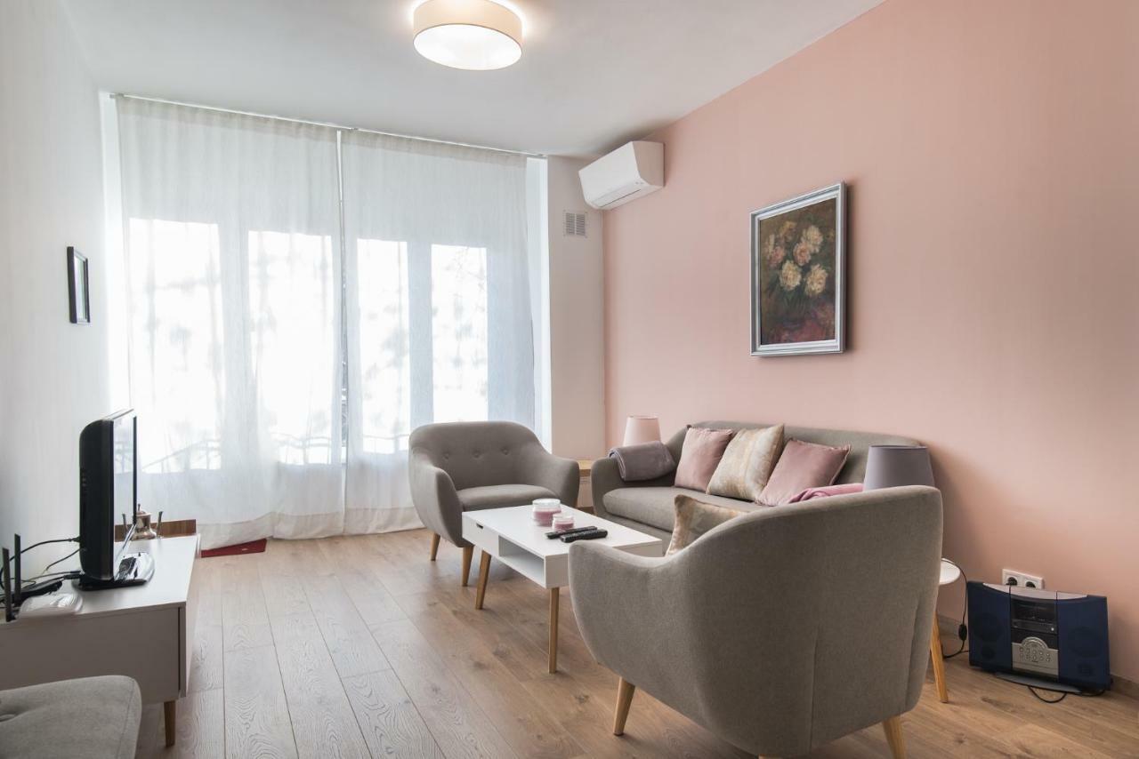 Chic And Spacious Apartment In Central Sofia - Patriarh Evtimiy By Flat Mаnager Esterno foto