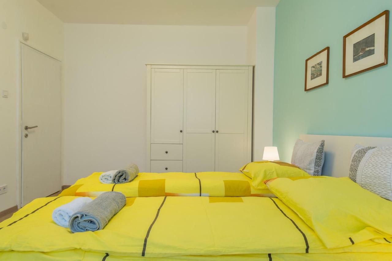 Chic And Spacious Apartment In Central Sofia - Patriarh Evtimiy By Flat Mаnager Esterno foto