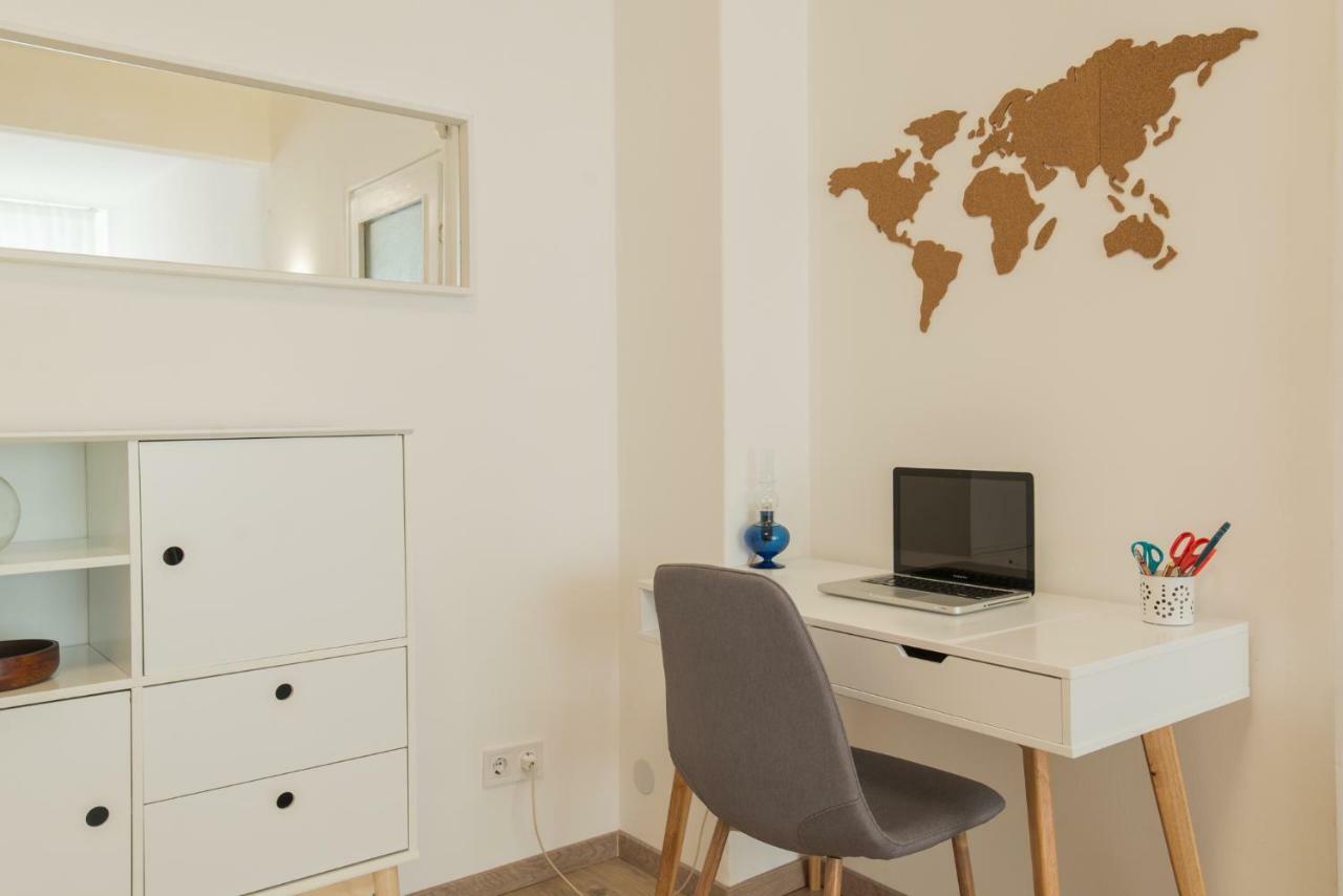 Chic And Spacious Apartment In Central Sofia - Patriarh Evtimiy By Flat Mаnager Esterno foto