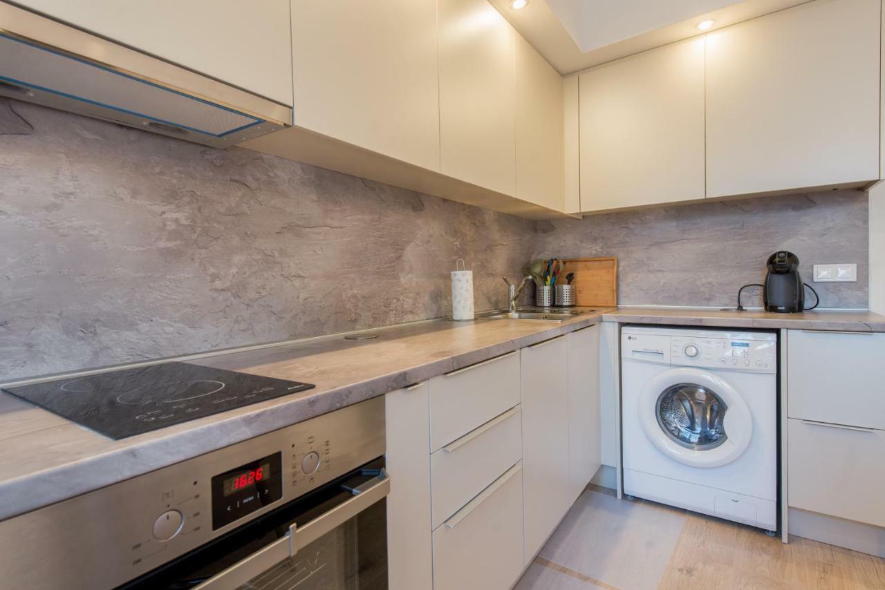 Chic And Spacious Apartment In Central Sofia - Patriarh Evtimiy By Flat Mаnager Esterno foto